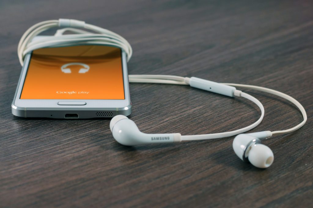 streaming online music